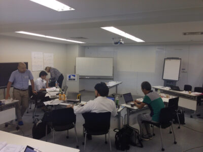 休カリー日