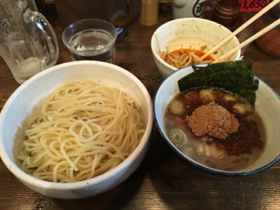やっぱりゴルフは腰にくる