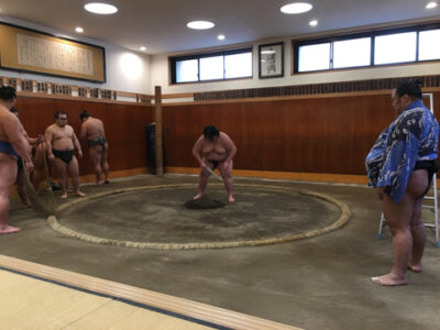 初場所前日 -時津風部屋へ-