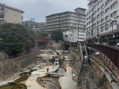 金の湯、銀の湯、有馬の湯。